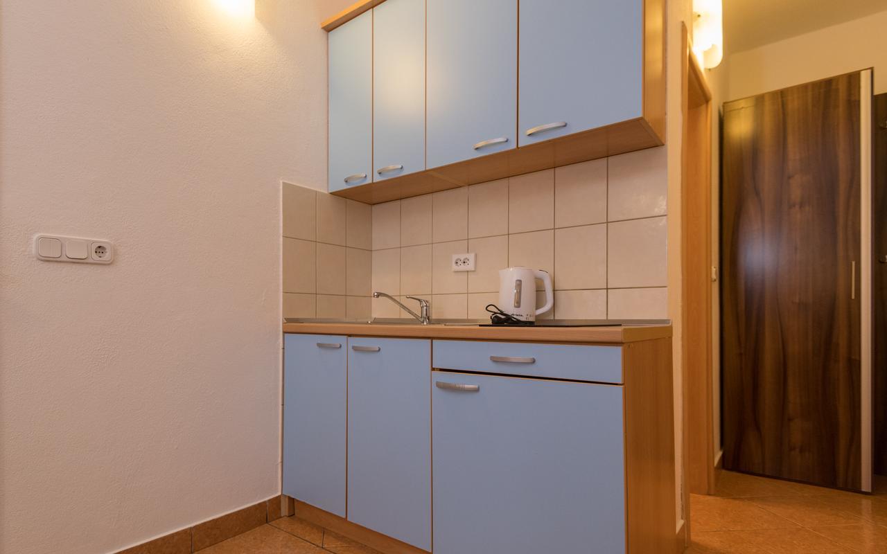 Apartments Villa Kresic ネウム エクステリア 写真